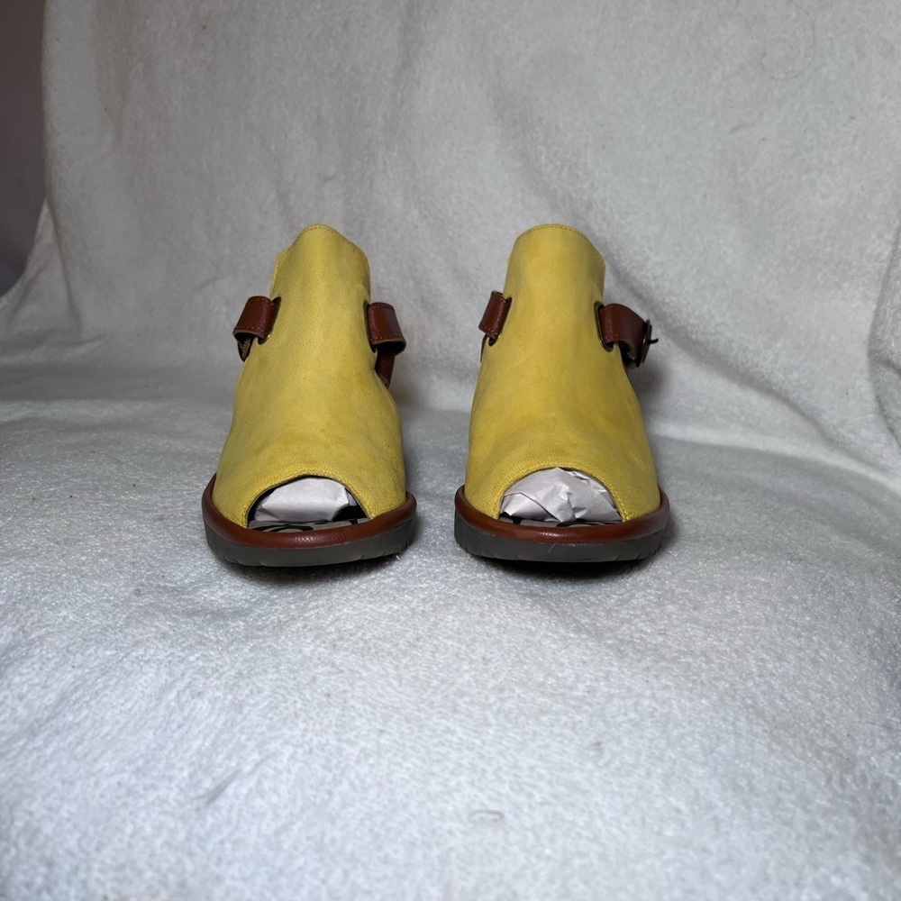 FLY London - Leather heeled sandals - Wena - Burnt yellow -EU38w USA 7  7.5 - Picture 12 of 12